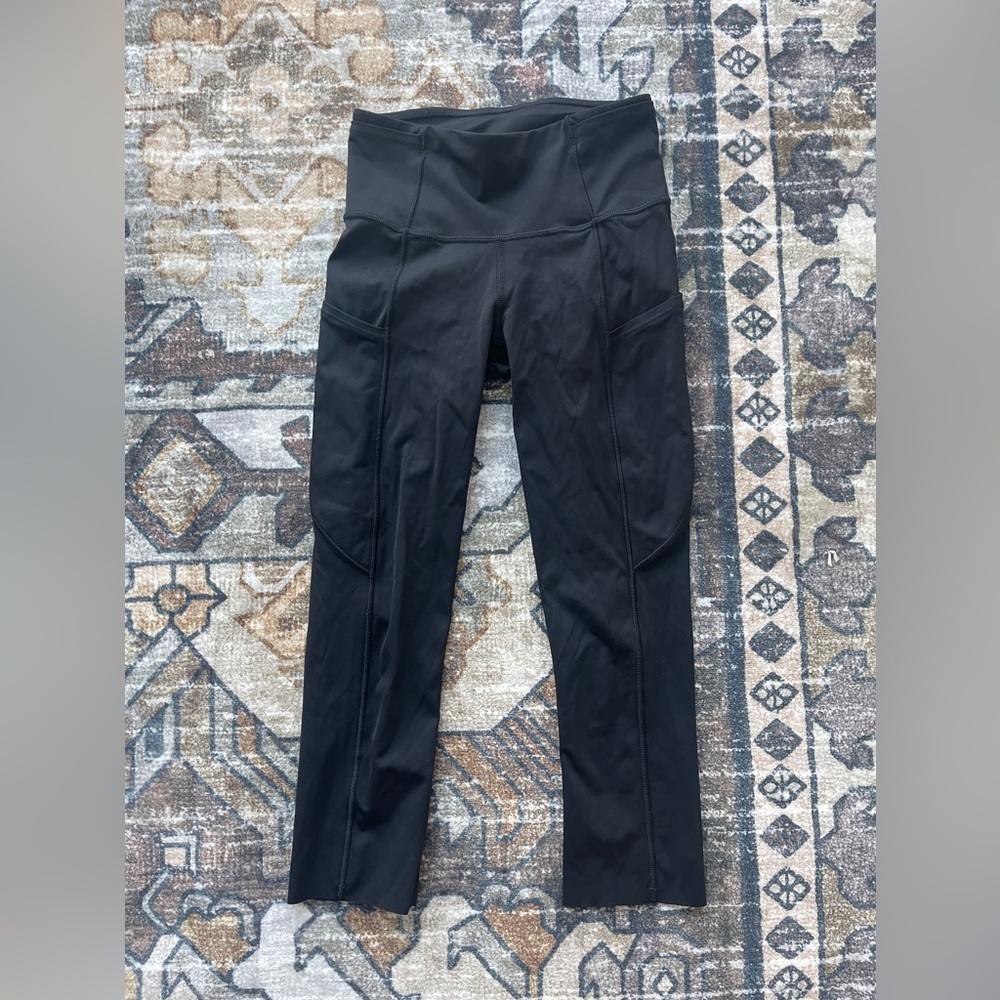 Lululemon Fast and Free Crop II 19" Non-Reflective Capri Black Leggings - Picture 2 of 5